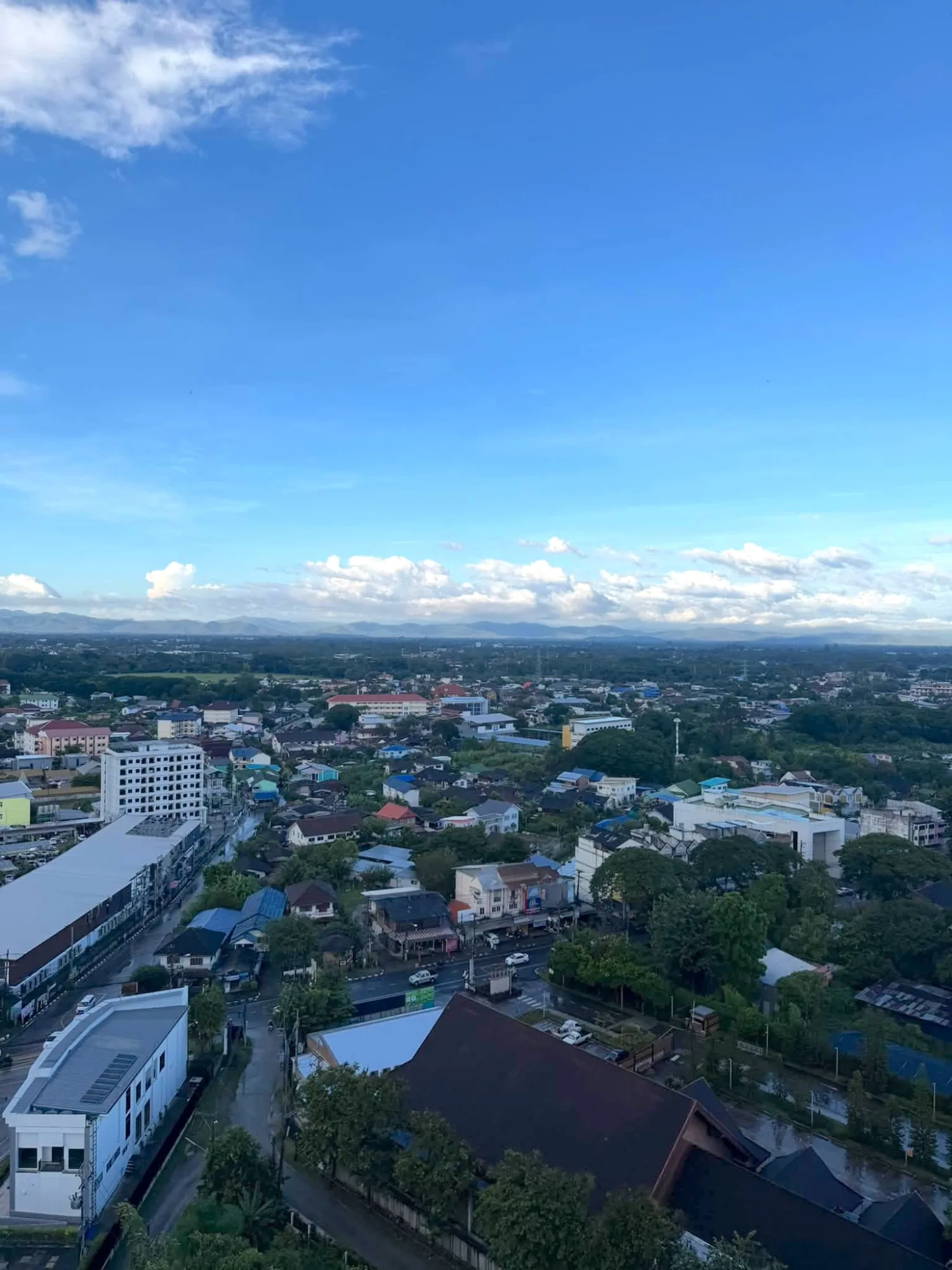 Arise Charoen Mueang Top-Floor 1BR Condo For Rent | Panoramic Doi Mountain View — photo 9 of 21