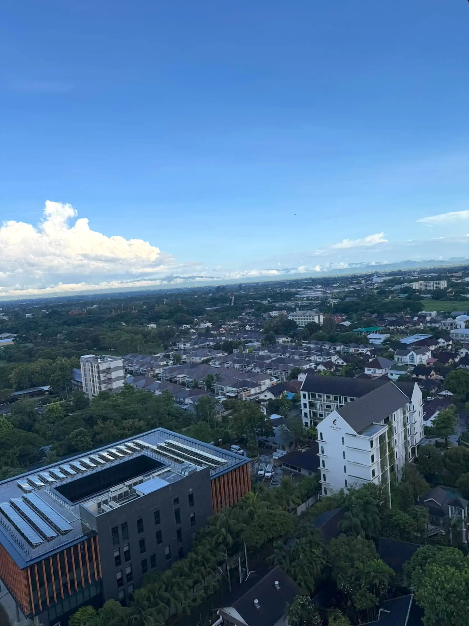 Arise Charoen Mueang Top-Floor 1BR Condo For Rent | Panoramic Doi Mountain View — photo 10 of 21