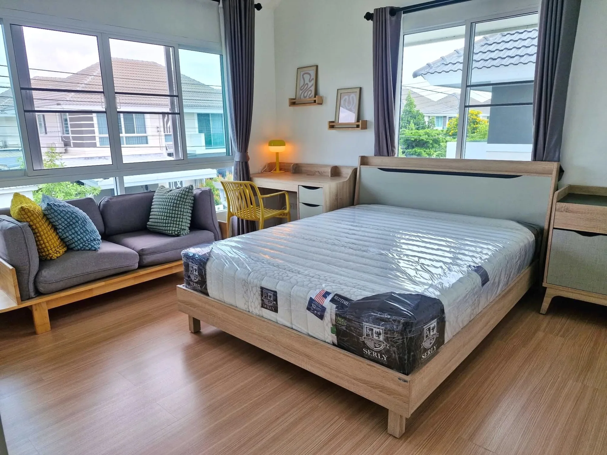 Baan Karnkanok 20 Ruamchok 3BR House For Rent | Non-Flooding Near Central Festival — photo 3 of 25