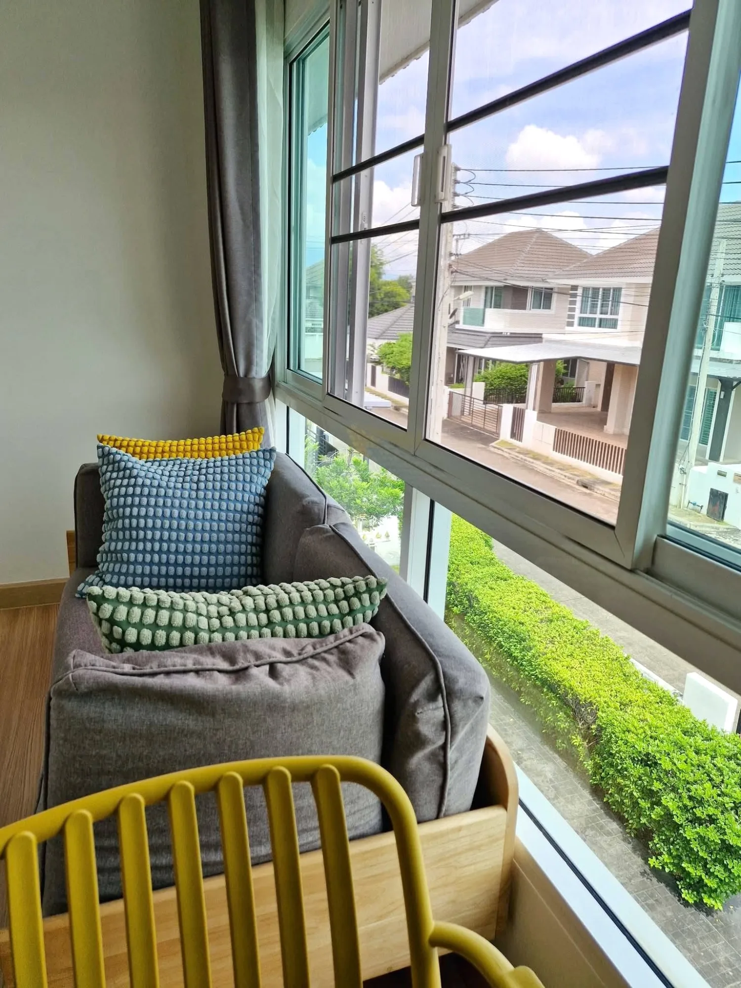 Baan Karnkanok 20 Ruamchok 3BR House For Rent | Non-Flooding Near Central Festival — photo 6 of 25
