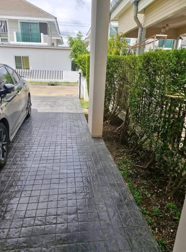 Baan Karnkanok 20 Ruamchok 3BR House For Rent | Non-Flooding Near Central Festival — photo 24 of 25