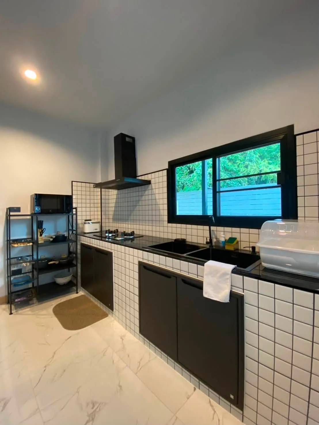 Brand New 3BR Twin House for Rent Near Kad Farang Hang Dong — photo 9 of 11