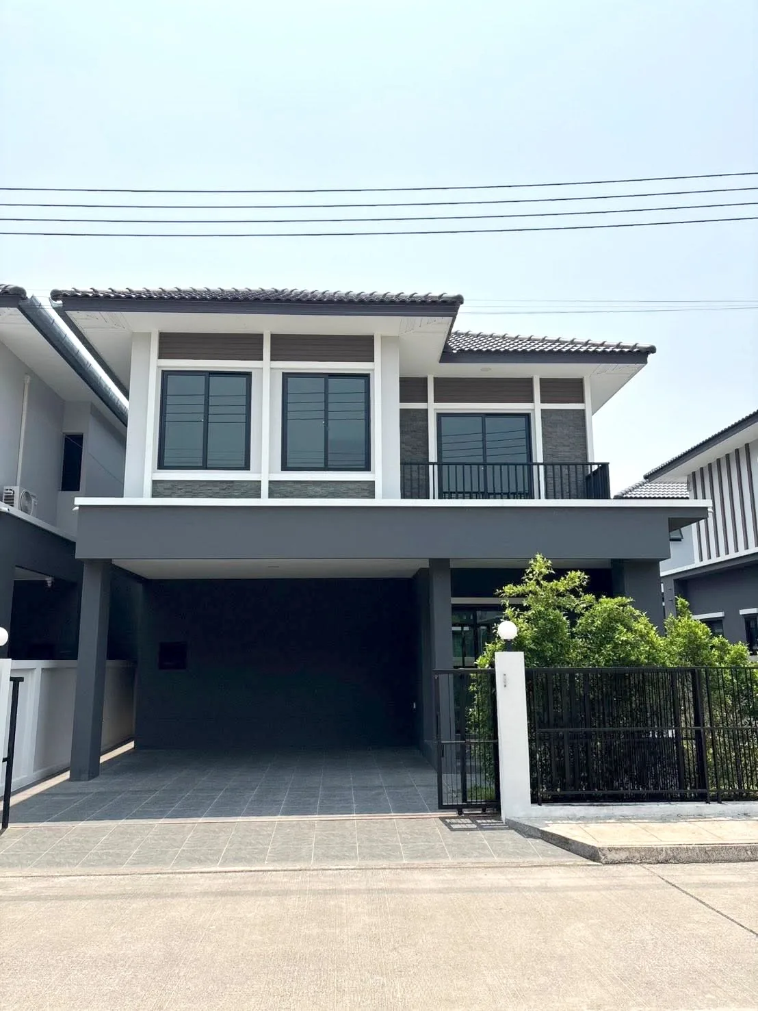 Brand New Pet-Friendly House For Rent | Zen 2 by Sivalai San Kamphaeng — photo 2 of 14