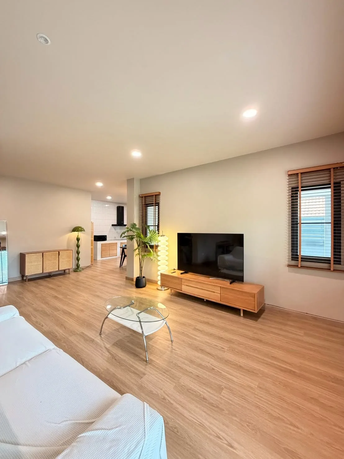 Grand 4BR House for Rent | Huge 287 sq.w. Garden in Than Dong Hang Dong — photo 7 of 35