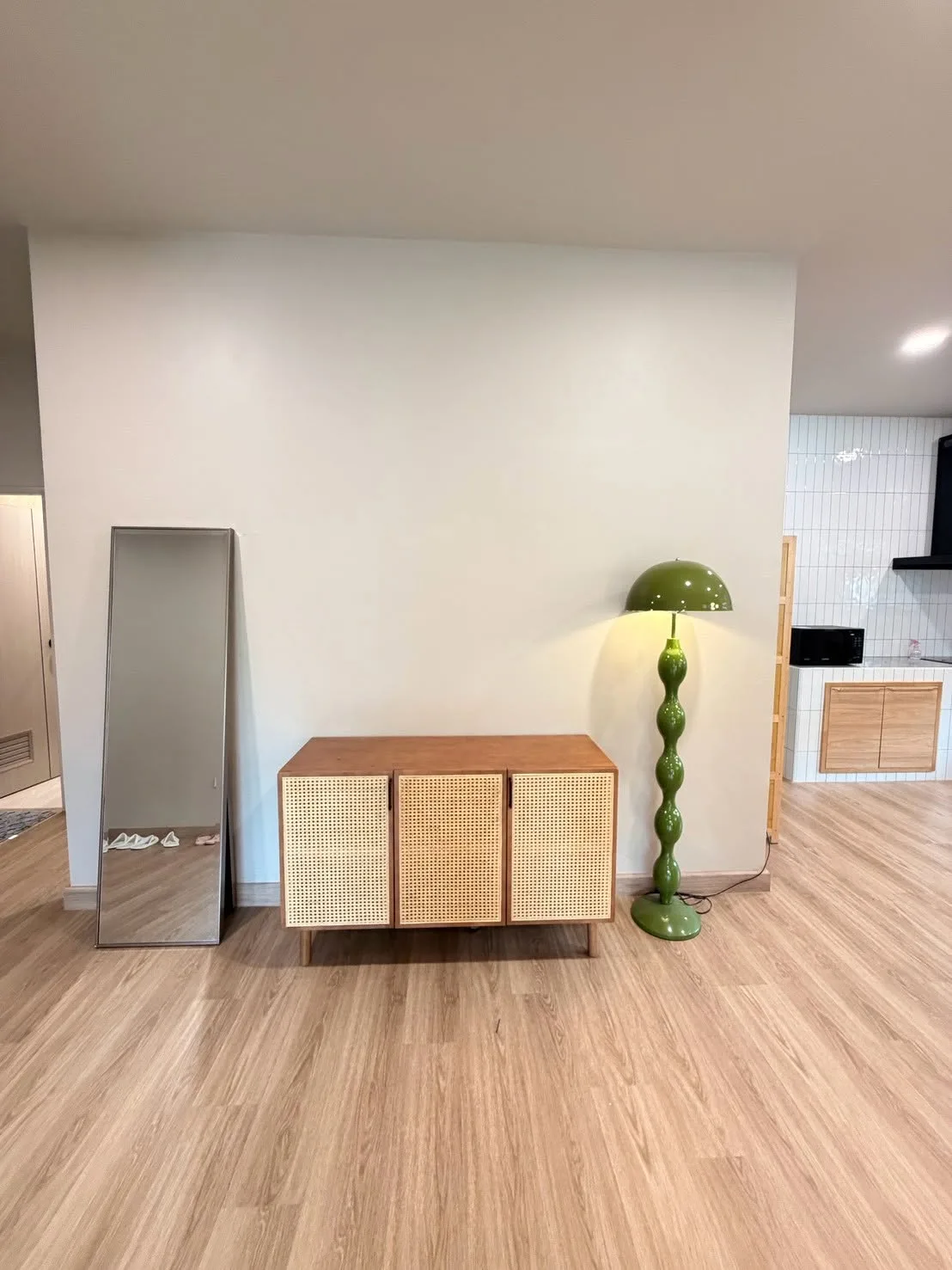 Grand 4BR House for Rent | Huge 287 sq.w. Garden in Than Dong Hang Dong — photo 12 of 35