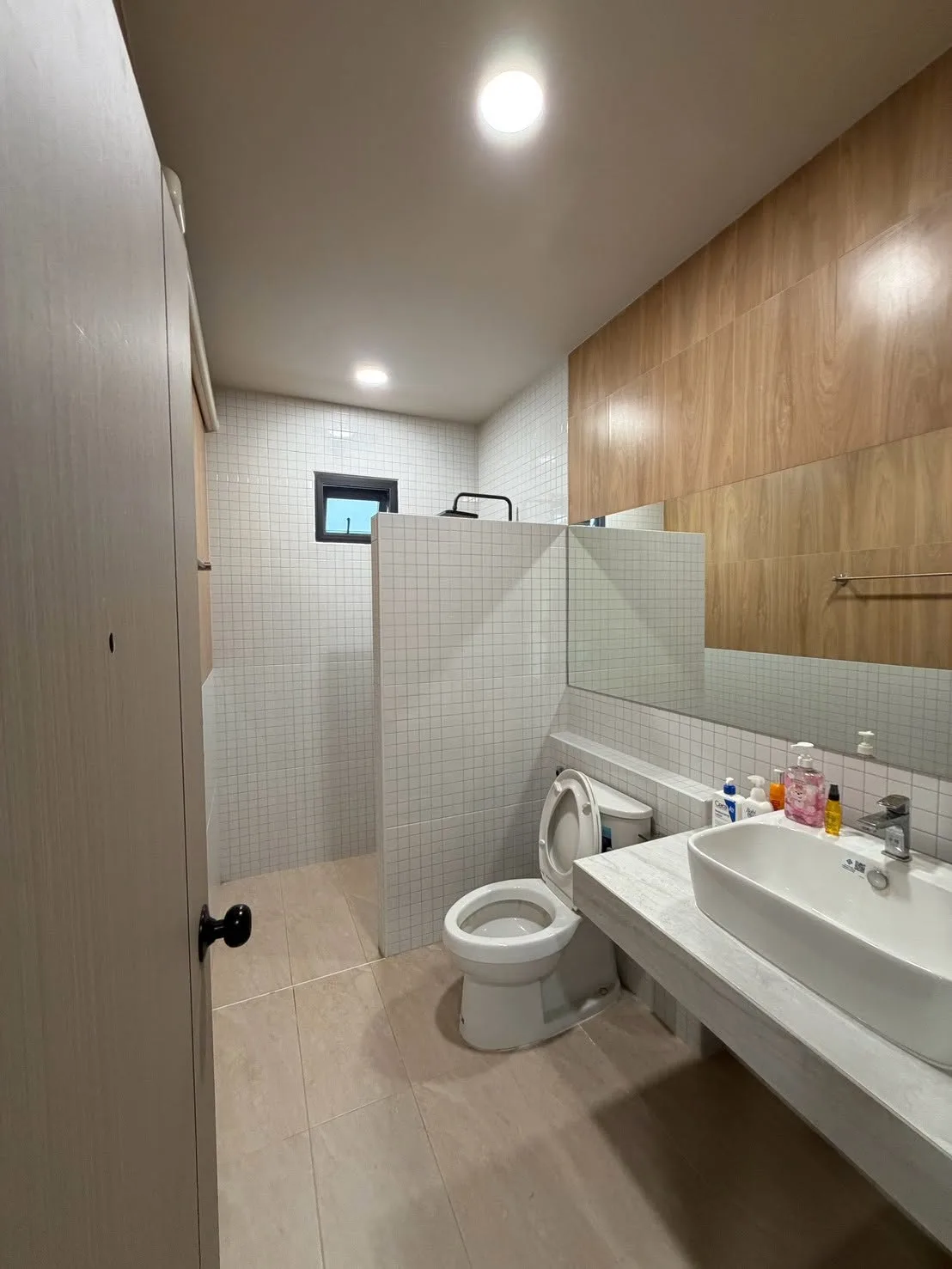 Grand 4BR House for Rent | Huge 287 sq.w. Garden in Than Dong Hang Dong — photo 29 of 35