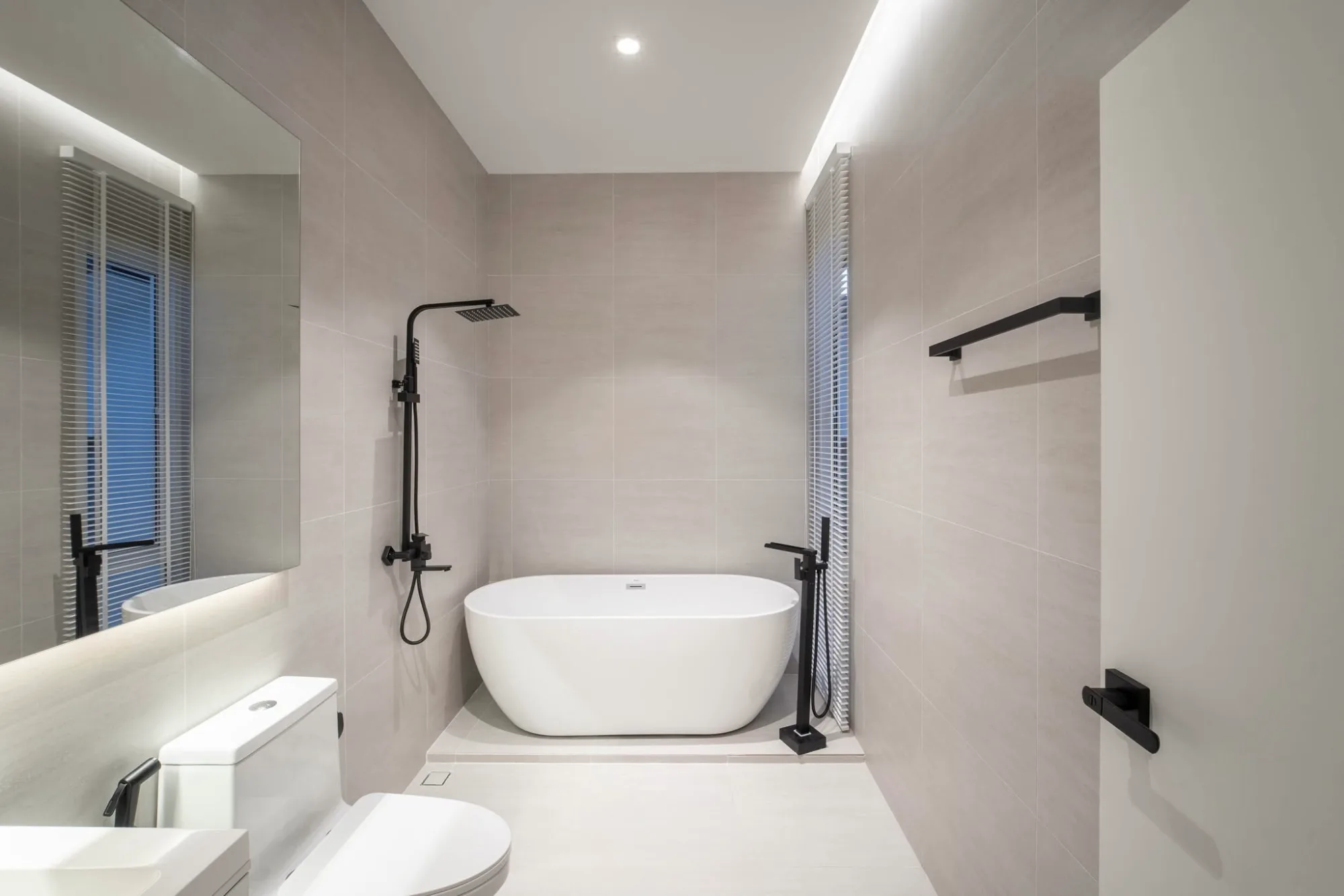 Luxury 4BR Modern Pool Villa For Rent Near Kad Farang Hang Dong — photo 31 of 35