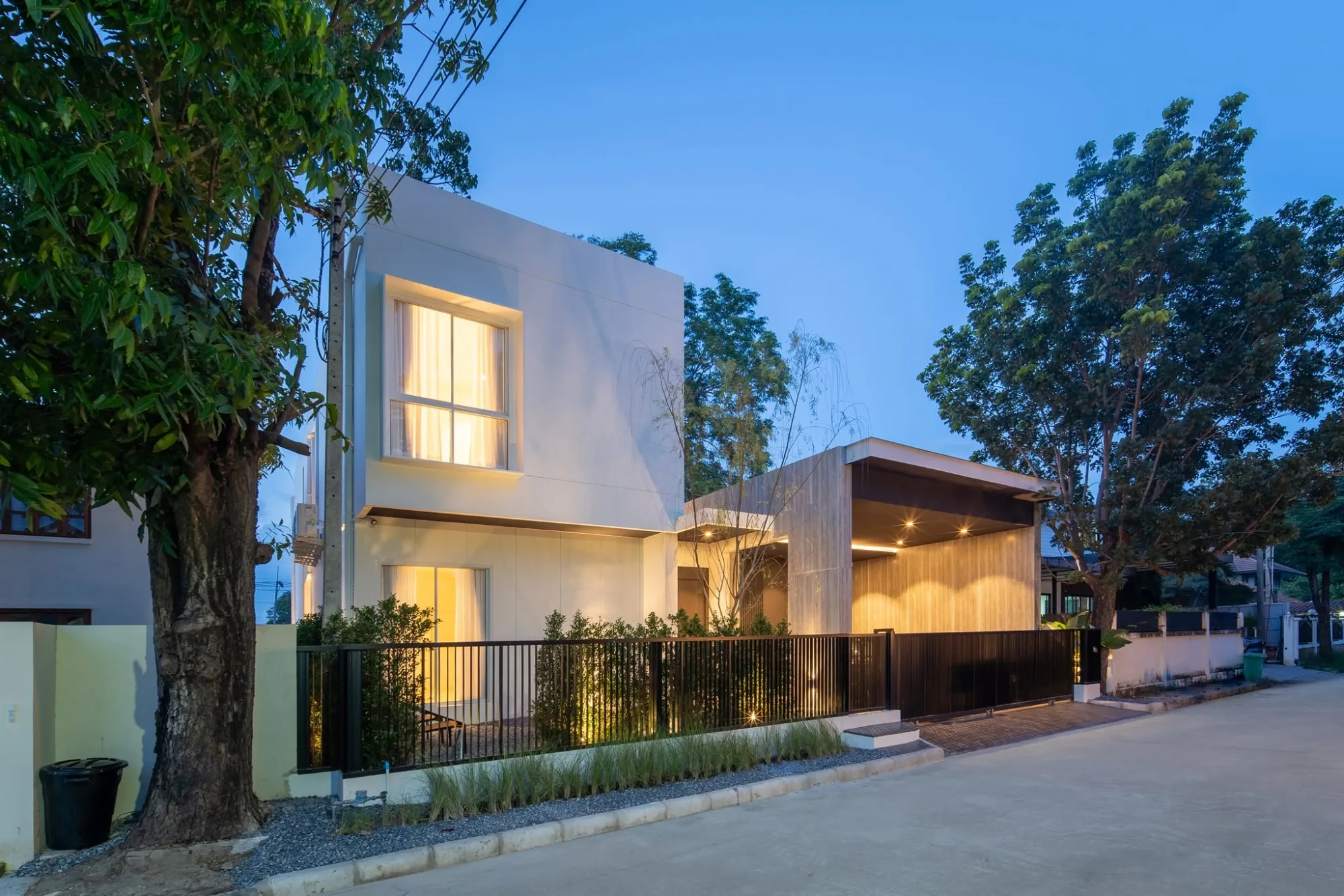 Luxury 4BR Modern Pool Villa For Rent Near Kad Farang Hang Dong — photo 35 of 35
