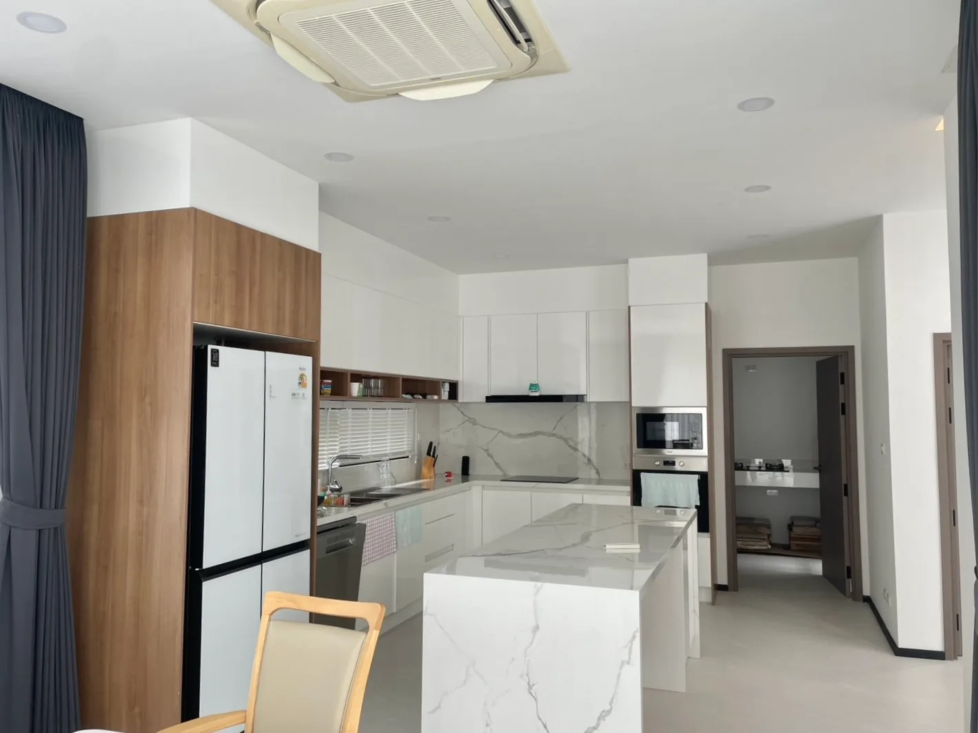 Luxury 4BR Pool Villa for Rent | Ban Wang Tan Hang Dong Chiang Mai — photo 13 of 33