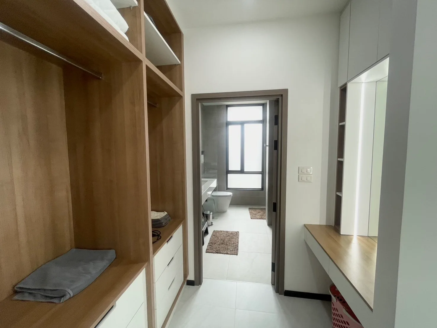 Luxury 4BR Pool Villa for Rent | Ban Wang Tan Hang Dong Chiang Mai — photo 24 of 33