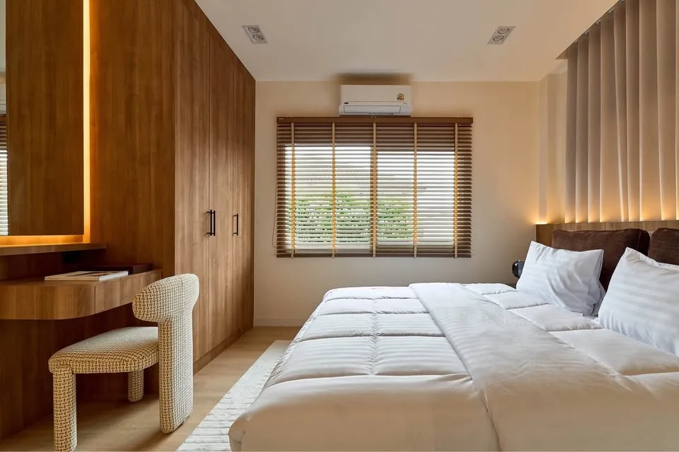 Luxury 4BR Pool Villa For Sale | Vararom Charoenmuang Chiang Mai — photo 9 of 48