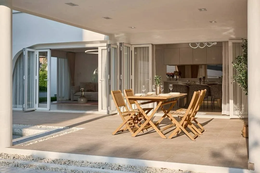 Luxury 5BR Pool Villa For Sale Near Central Festival Chiang Mai — photo 2 of 20