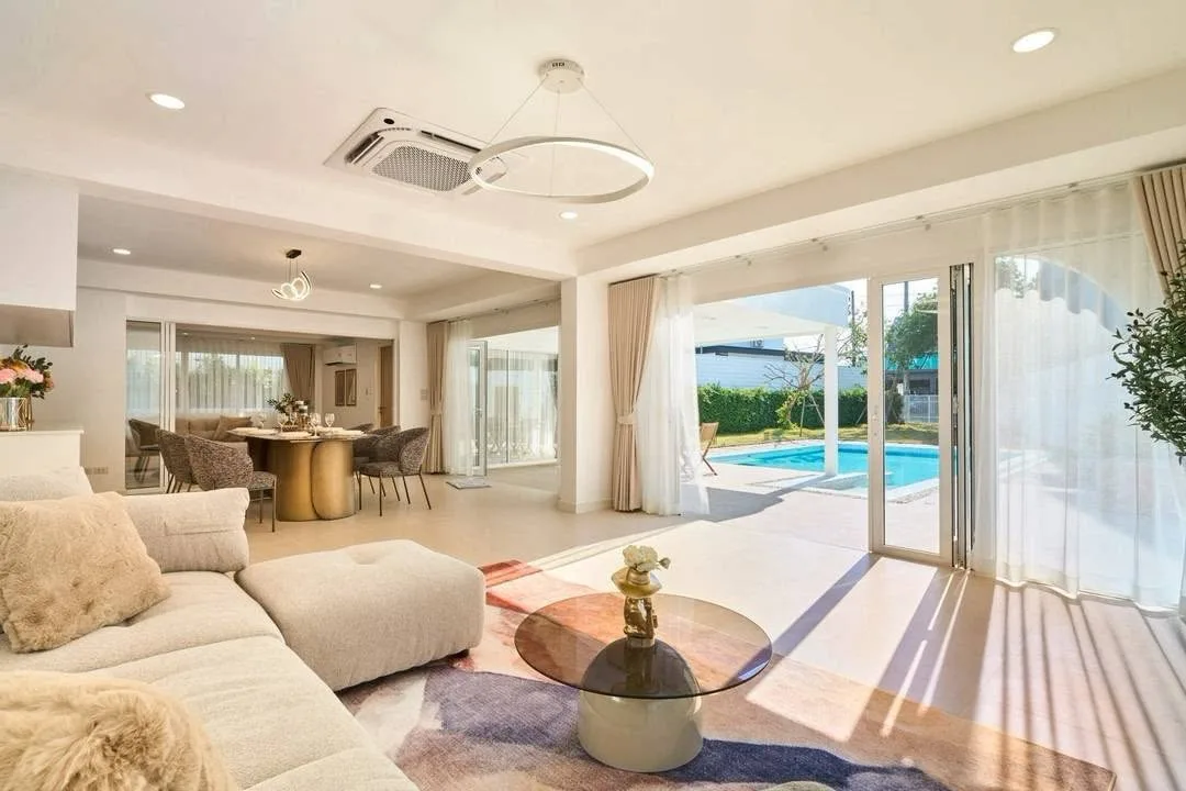 Luxury 5BR Pool Villa For Sale Near Central Festival Chiang Mai — photo 3 of 20