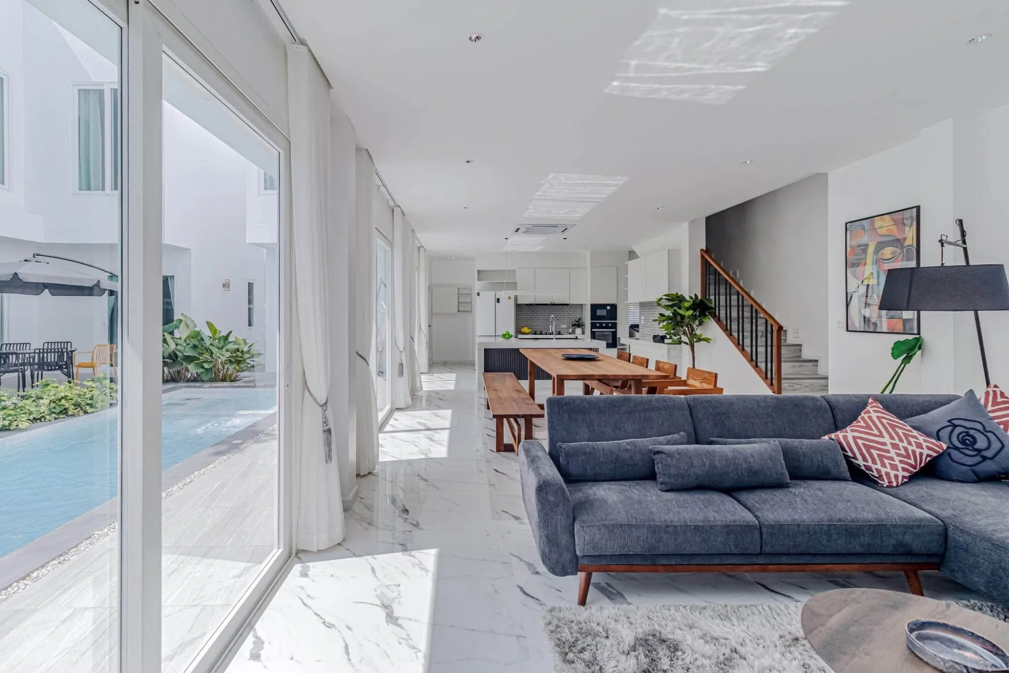 Luxury Twin Pool Villas For Rent & Sale Near MAYA Chiang Mai — photo 4 of 18