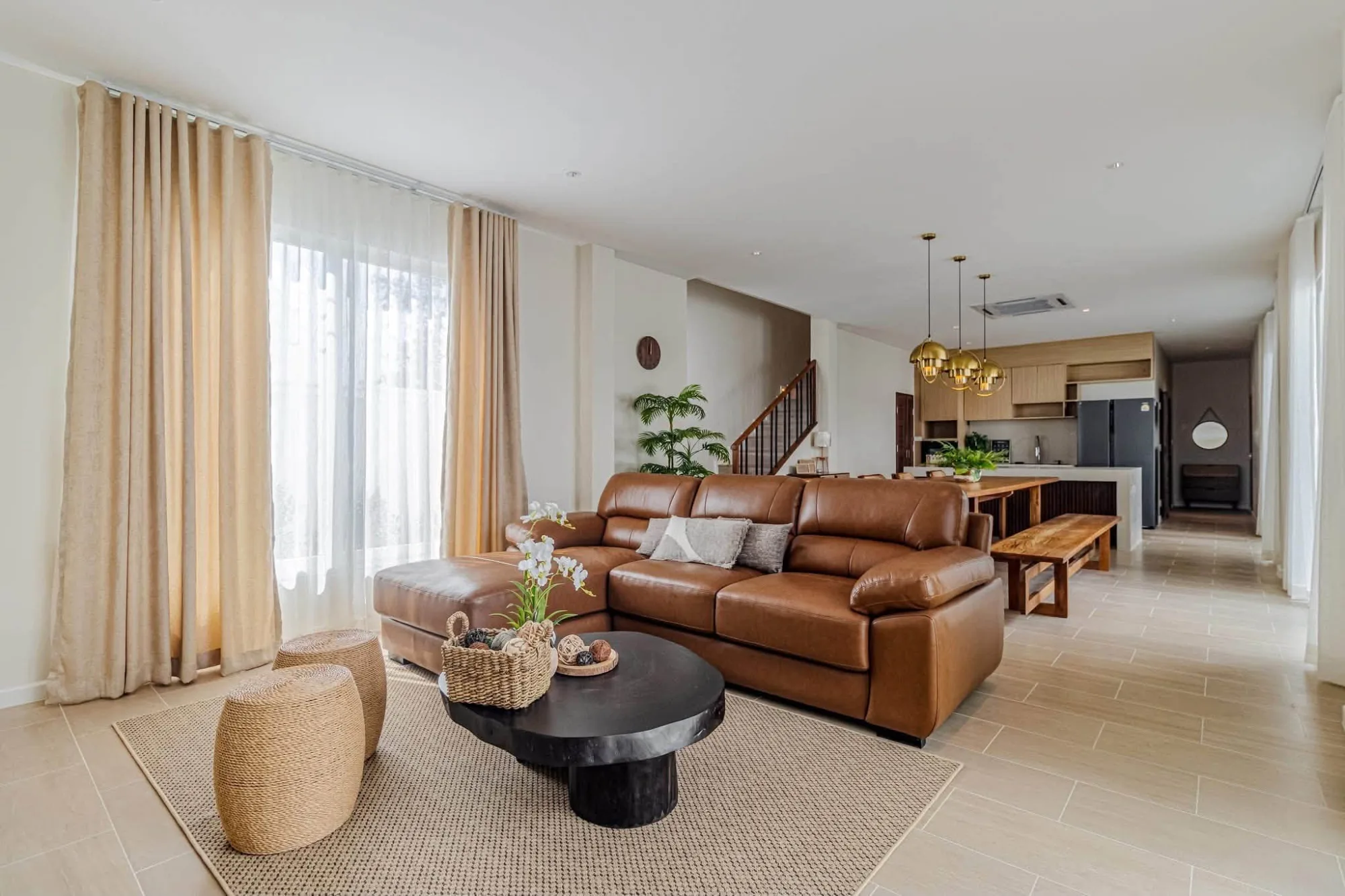 Luxury Twin Pool Villas For Rent & Sale Near MAYA Chiang Mai — photo 6 of 18