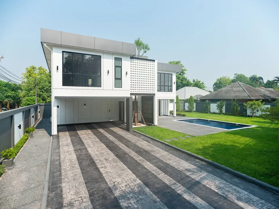 Modern 4BR Pool Villa For Sale | 999@Baan Wang Tan Hang Dong Near Mae Hia — photo 24 of 24