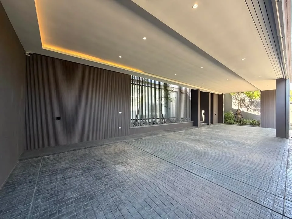 Modern Waterfront Luxury Pool Villa For Rent & Sale | The Calmnest Doi Saket — photo 29 of 30