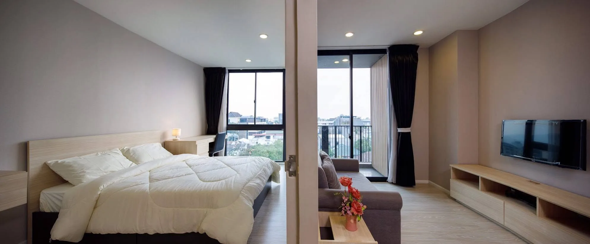 Palm Springs Areca Nimman | 1-Bed Top Floor Condo For Rent/Sale — photo 3 of 9