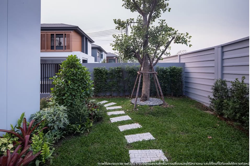 Palm Springs Privato Hang Dong Luxury Detached House For Sale | Near Kad Farang — photo 2 of 12