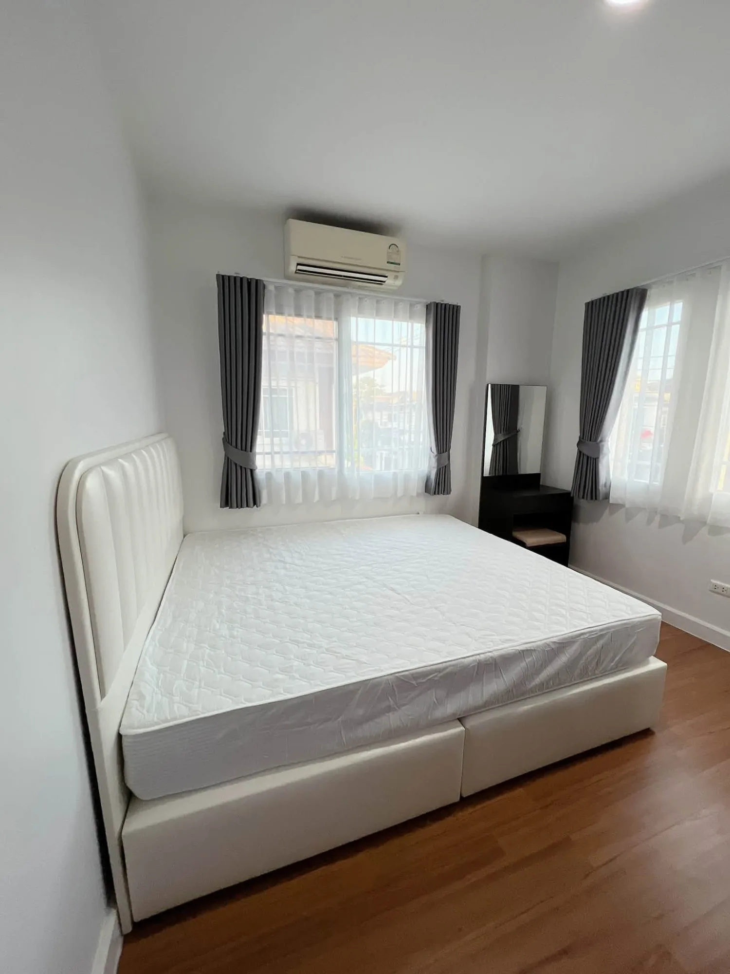 Siwalee Choeng Doi Serene Lake 3BR House For Rent | Renovated Near LIST & GIS — photo 26 of 41