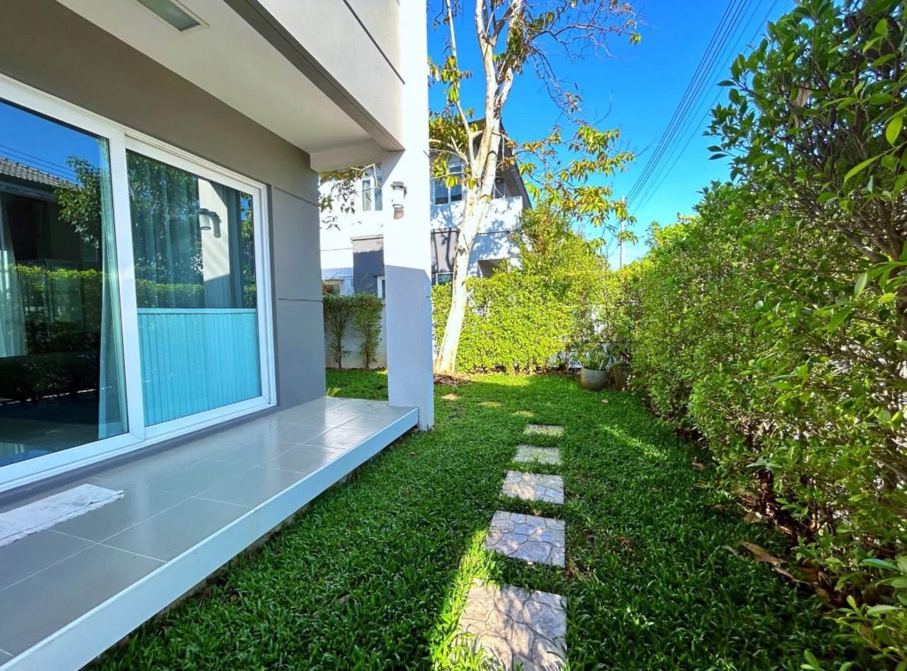 Siwalee San Kamphaeng 3BR House For Rent | Land & Houses Near UCIS & Bangkok Hospital — photo 2 of 10