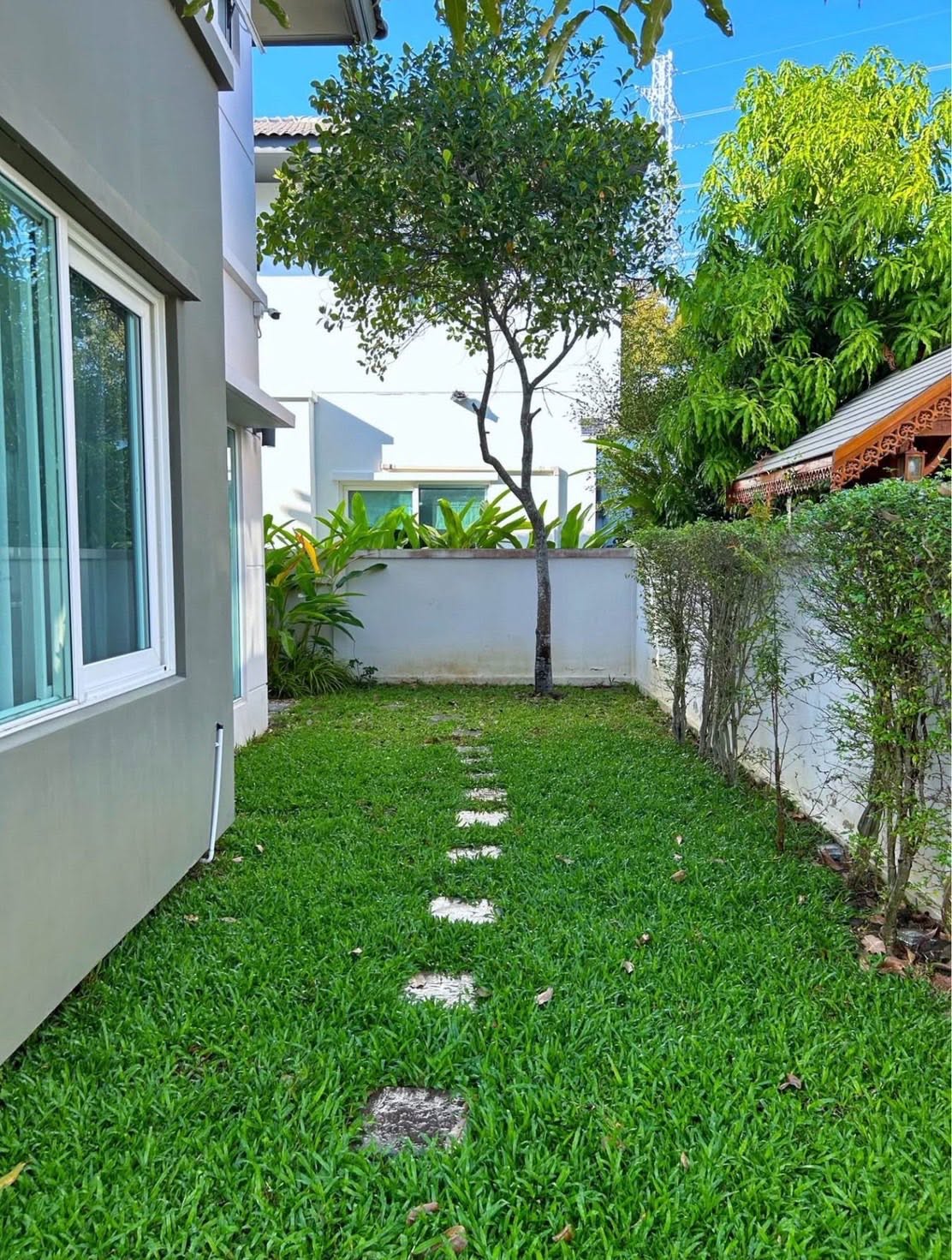 Siwalee San Kamphaeng 3BR House For Rent | Land & Houses Near UCIS & Bangkok Hospital — photo 6 of 10