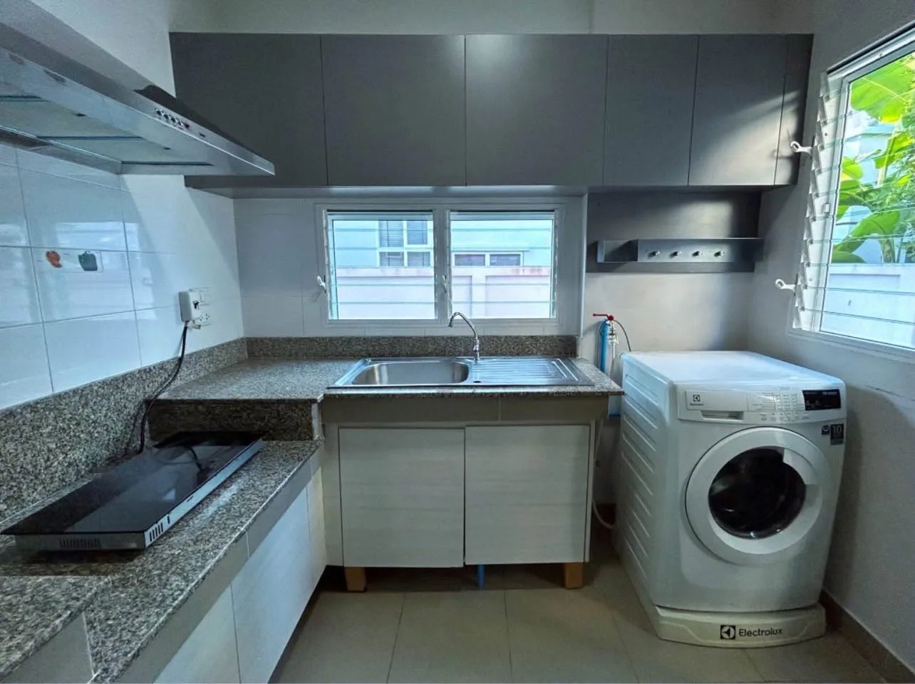 Siwalee San Kamphaeng 3BR House For Rent | Land & Houses Near UCIS & Bangkok Hospital — photo 8 of 10