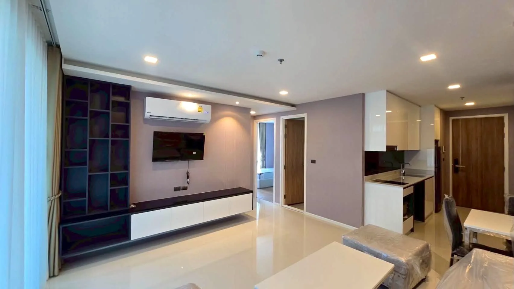 The Star Hill Condo For Rent & Sale | 2BR Near CMU & Nimman Chiang Mai — photo 3 of 15