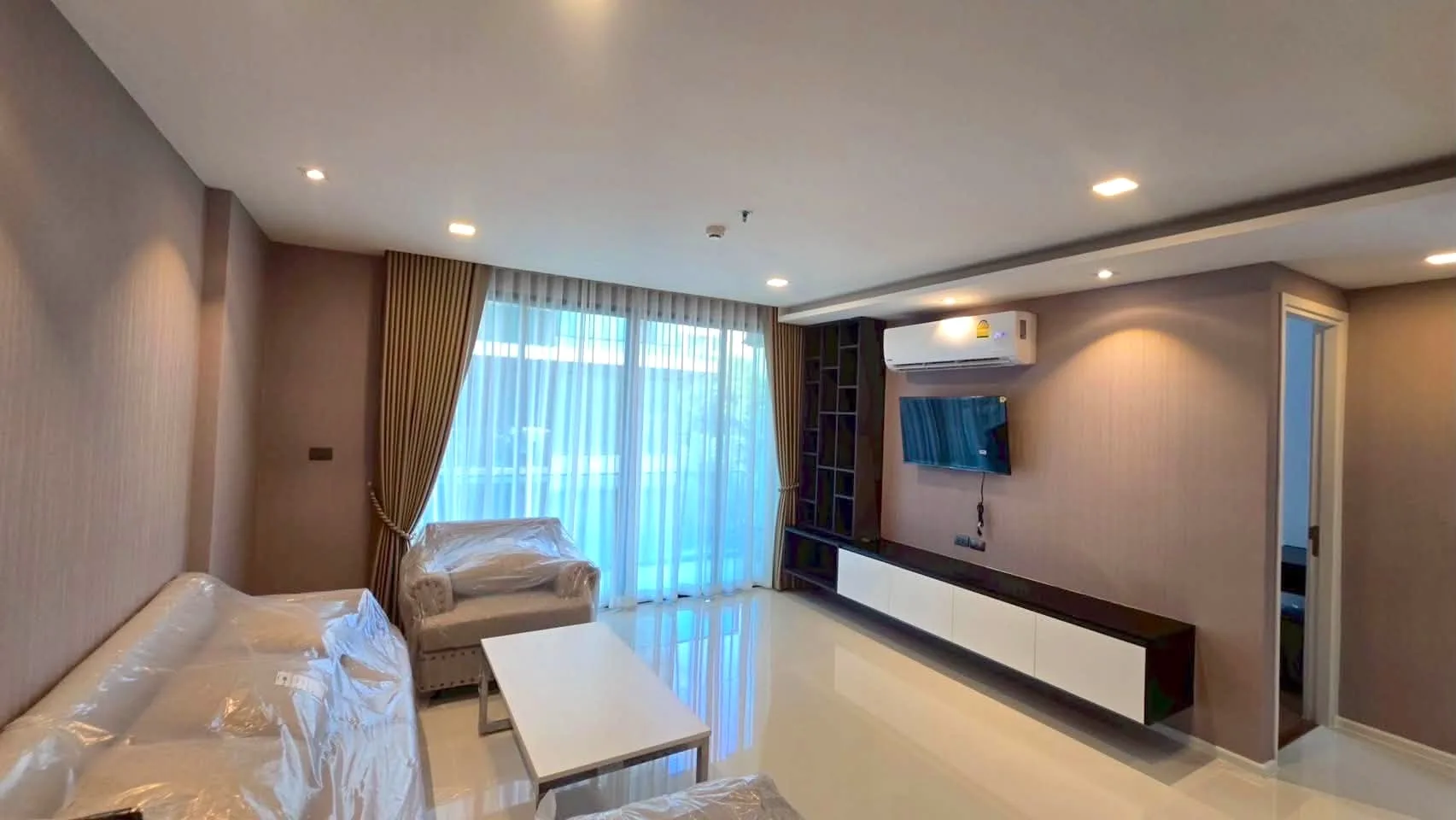 The Star Hill Condo For Rent & Sale | 2BR Near CMU & Nimman Chiang Mai — photo 9 of 15