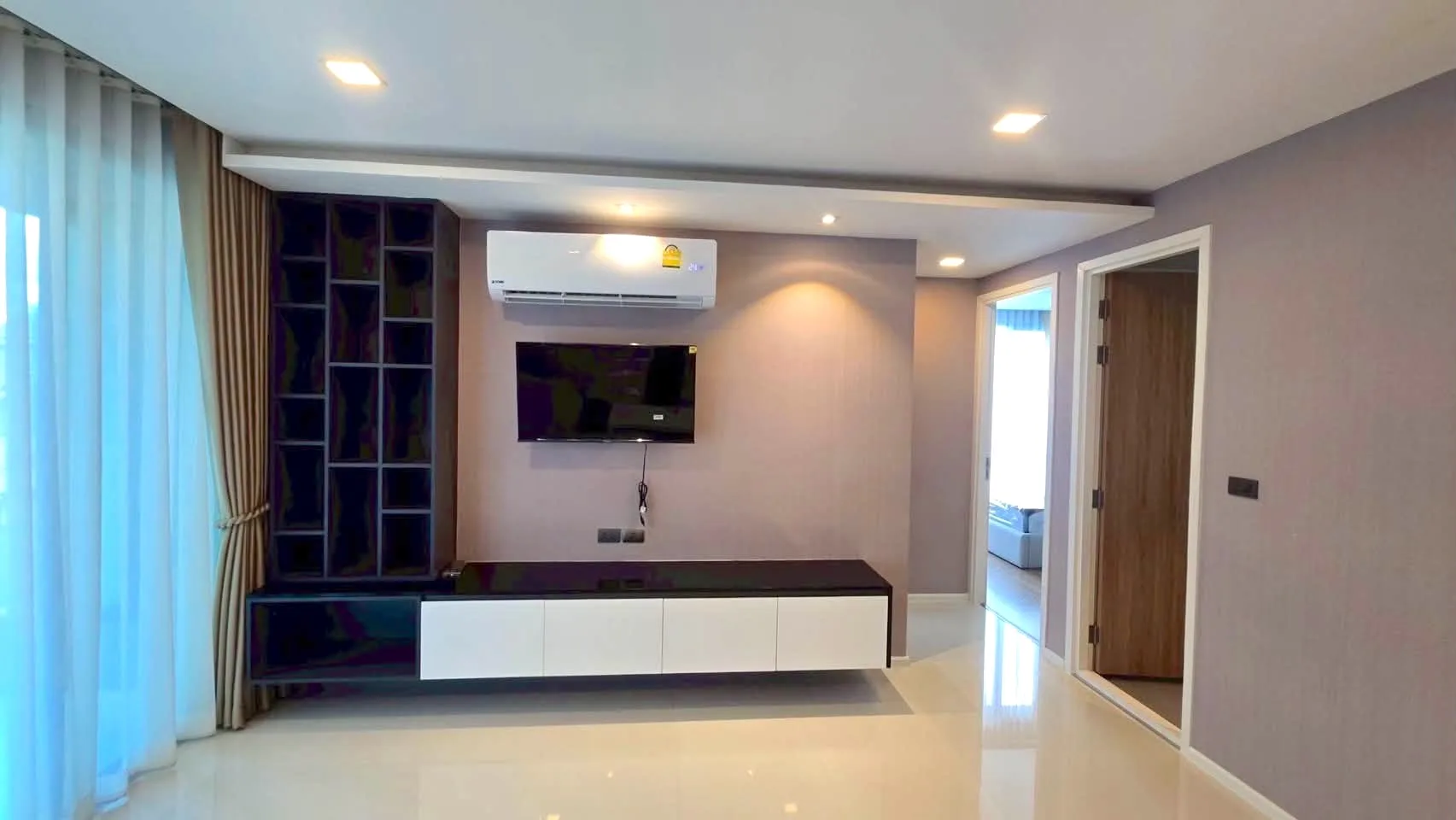 The Star Hill Condo For Rent & Sale | 2BR Near CMU & Nimman Chiang Mai — photo 10 of 15