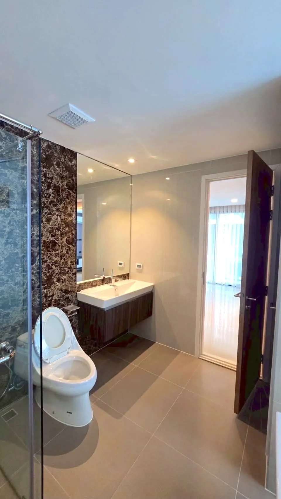 The Star Hill Condo For Rent & Sale | 2BR Near CMU & Nimman Chiang Mai — photo 12 of 15